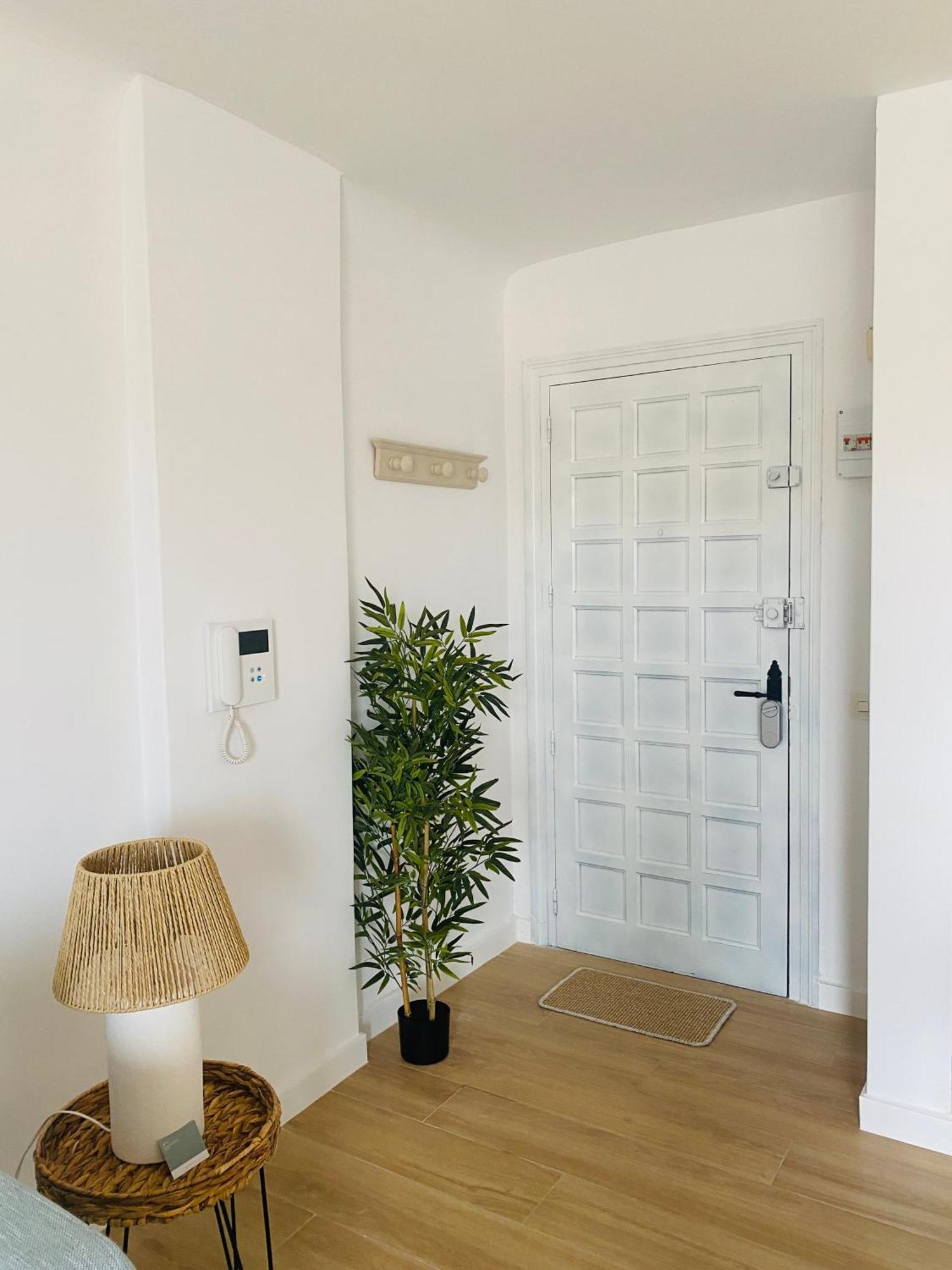 Saona Coast - Apartamento Reformado En Playa Arenal, Jávea Eksteriør billede